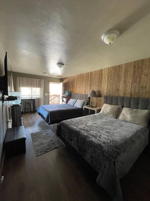 Parkway Yellowstone Guest House Room #2 Gardiner Exterior foto